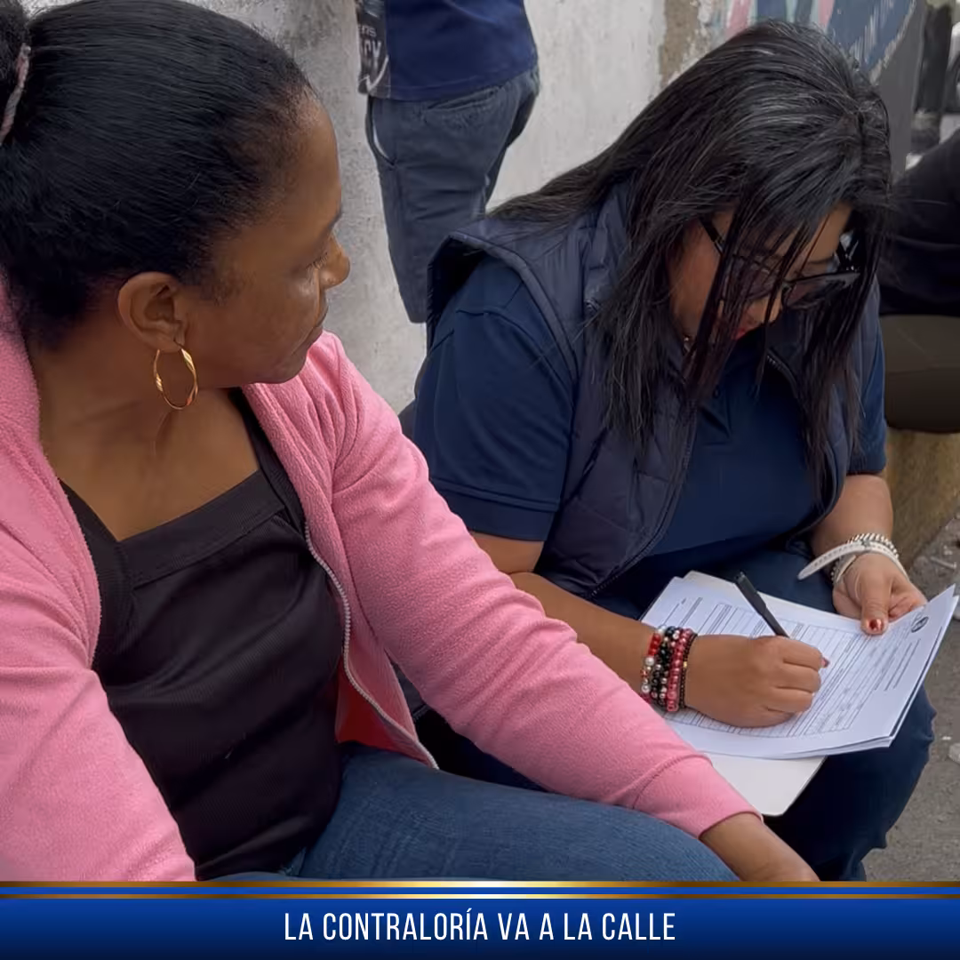 Toma de apuntes en jornada de inspección de calle